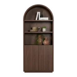 Boekenkast rond Santino